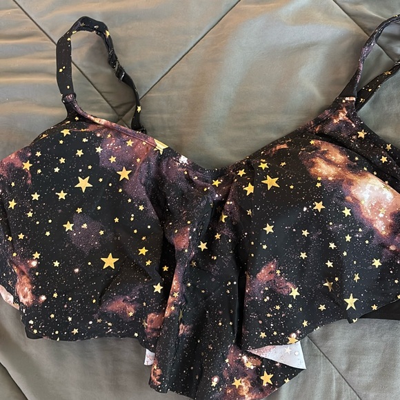 Torrid Swim Top - Picture 1 of 2